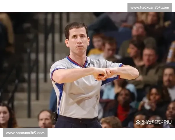 “第一草根王” 涉赌敲警钟：20 年前姚明黑哨与火箭的悲情